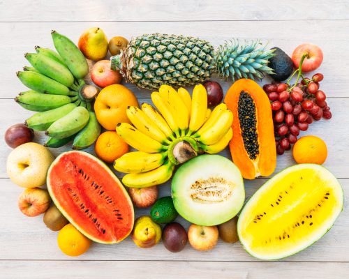 Postres con frutas tropicales